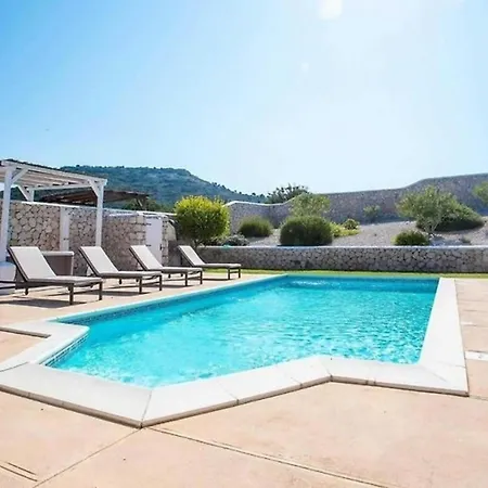 Franky Ladikoheizbarer Pool Tatil Evi Faliraki