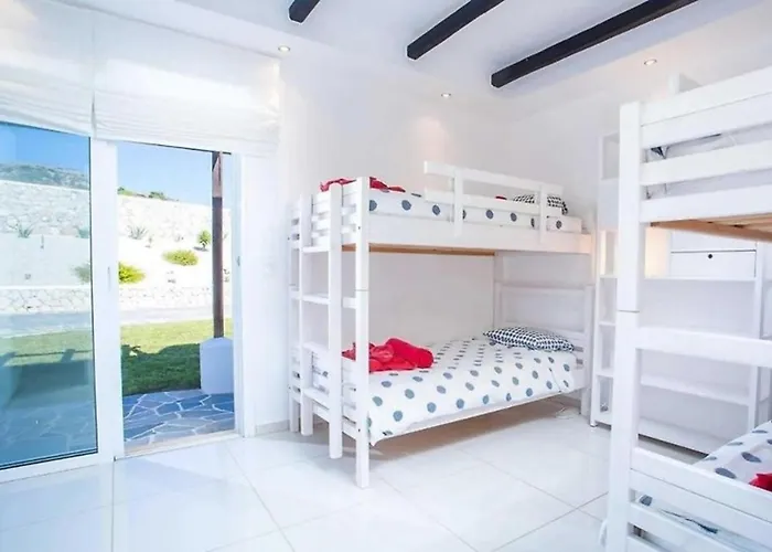 Tatil Evi Franky Ladikoheizbarer Pool